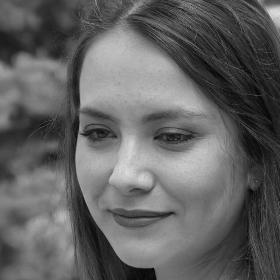Portrait de Marie-Claude Dubois, formatrice experte en finance